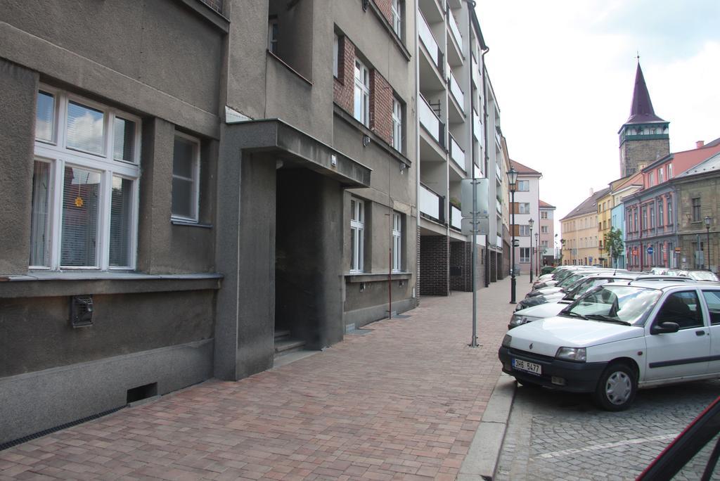 Apartman U Krale Tylova 515 Jicin Bagian luar foto